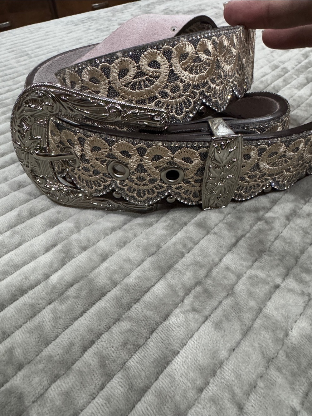 Gold Lace-Embellished Women’s Belt with Ornate Buckle Angel Ranch
